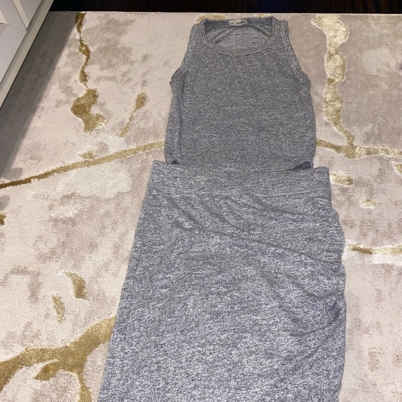 ARITZIA: Wilfred Free Tyra Skirt & Top (*BUNDLE) - Picture 2 of 6